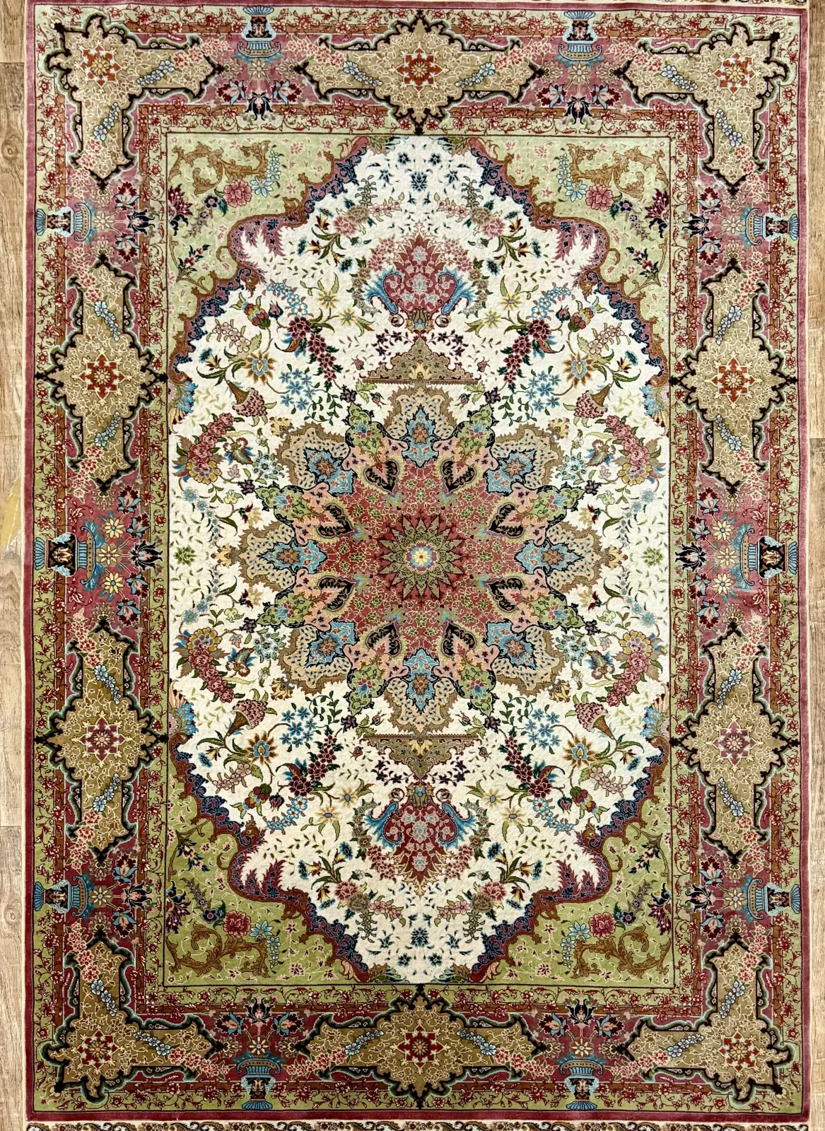 Classic Medallion Carpet