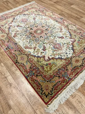 Classic Medallion Carpet